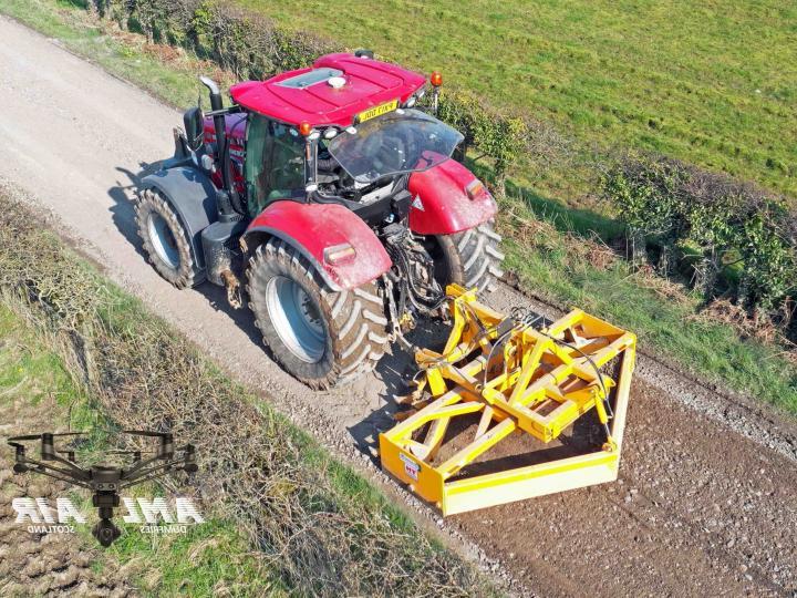 In action - Gravel road grader