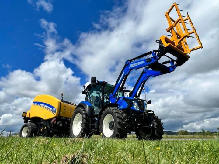 Agricar customer with a Murray Machinery big bale stacker