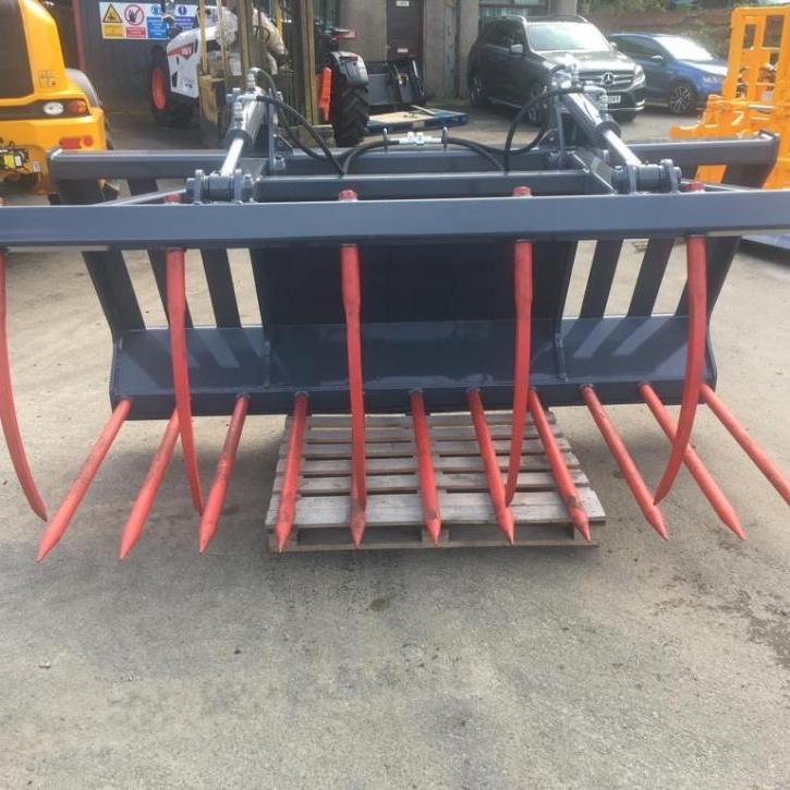 8' Contractor Model Muck Fork and Top Grab c/w Pin and Cone Brackets